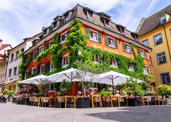 Löwen-WeinstubeSporthotels